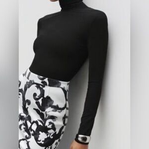Moschino Black & White Printed Pencil Skirt